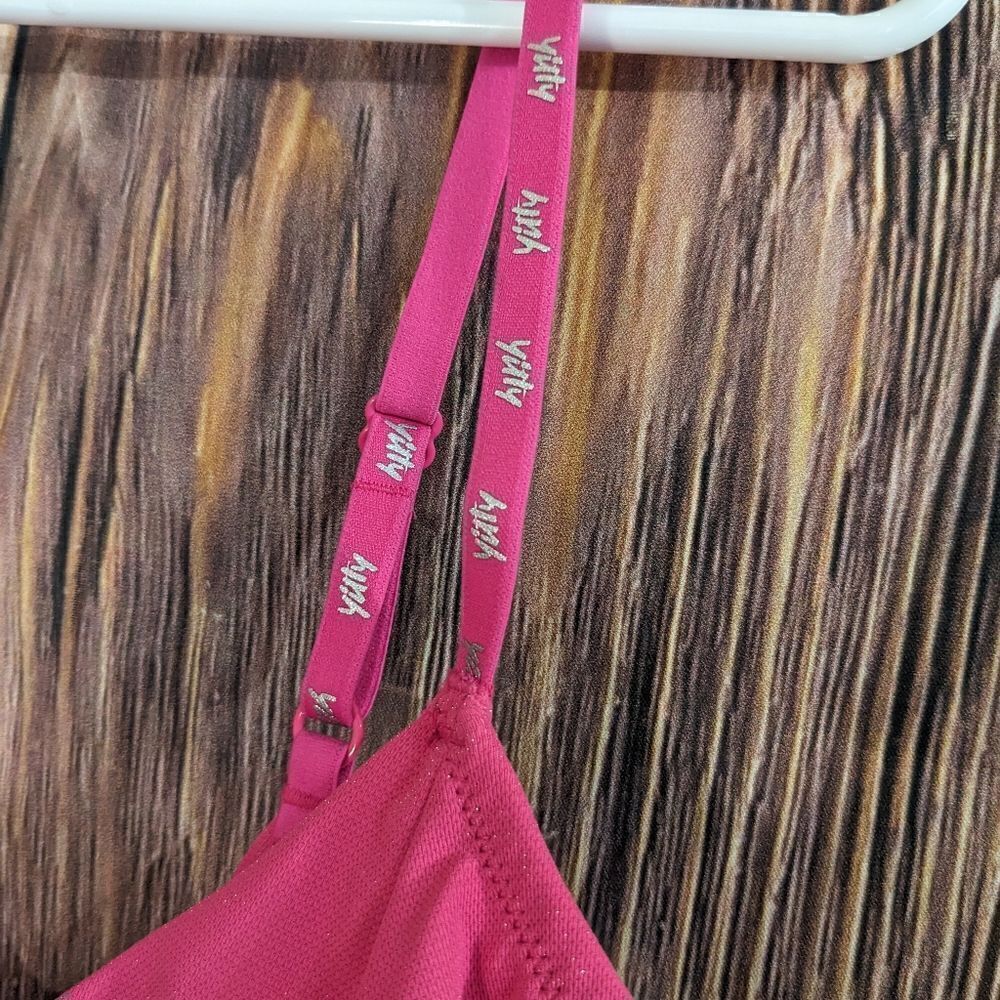 Fabletics Bralette - Picture 4 of 16